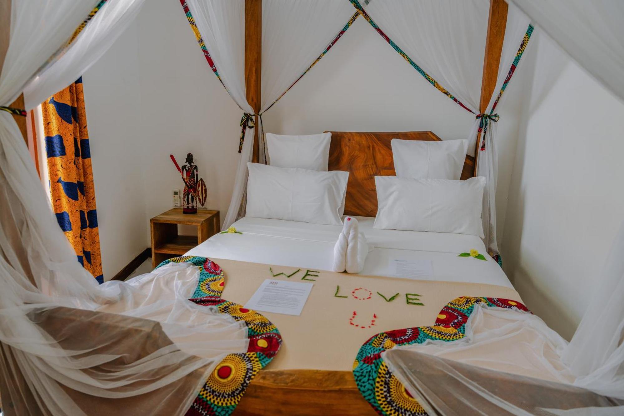 Shoki Shoki Hotel Stone Town Занзибар Экстерьер фото