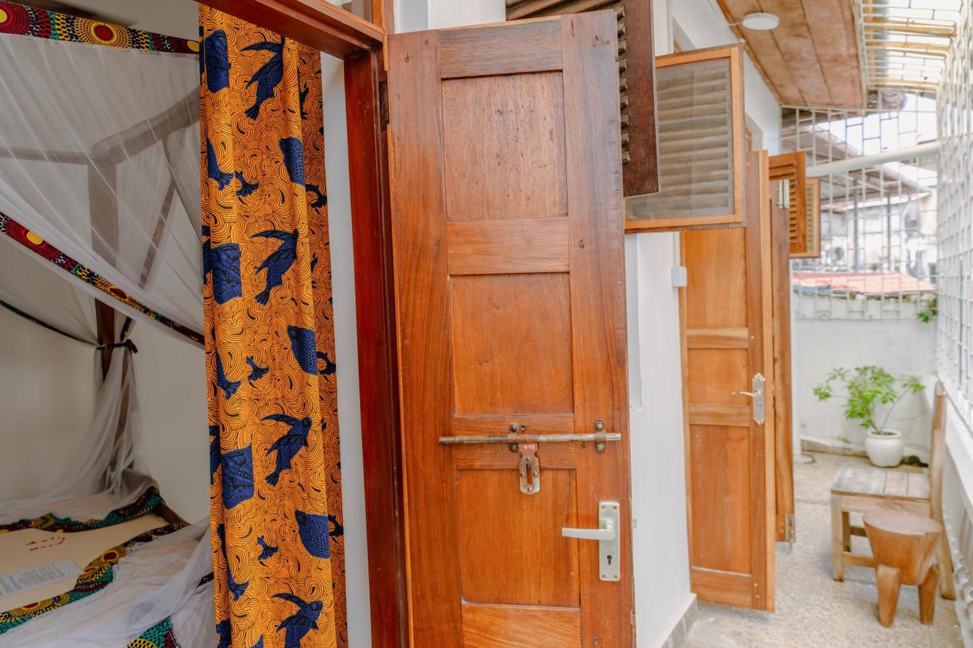 Shoki Shoki Hotel Stone Town Занзибар Экстерьер фото