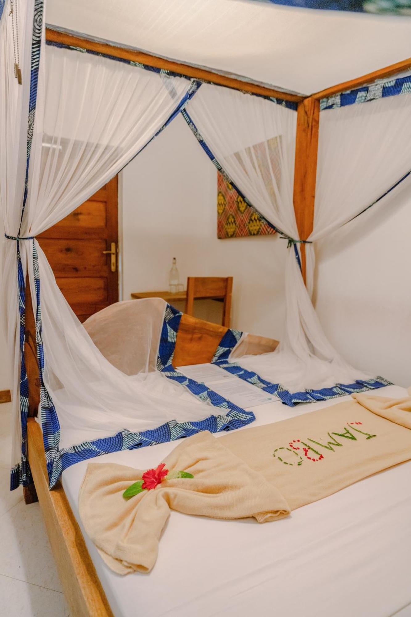 Shoki Shoki Hotel Stone Town Занзибар Экстерьер фото