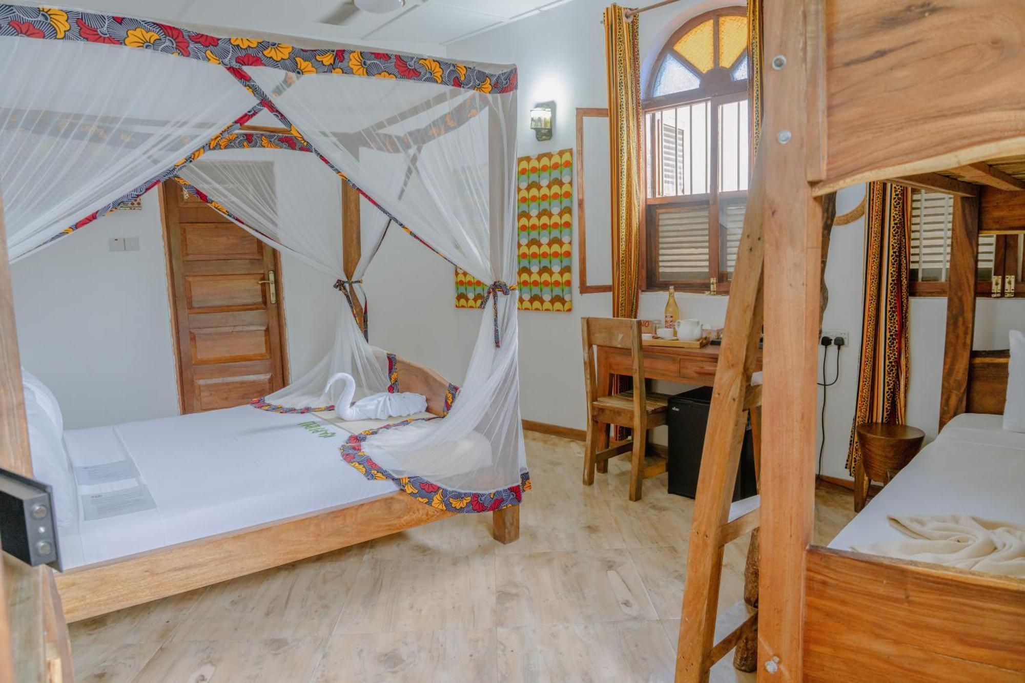 Shoki Shoki Hotel Stone Town Занзибар Экстерьер фото