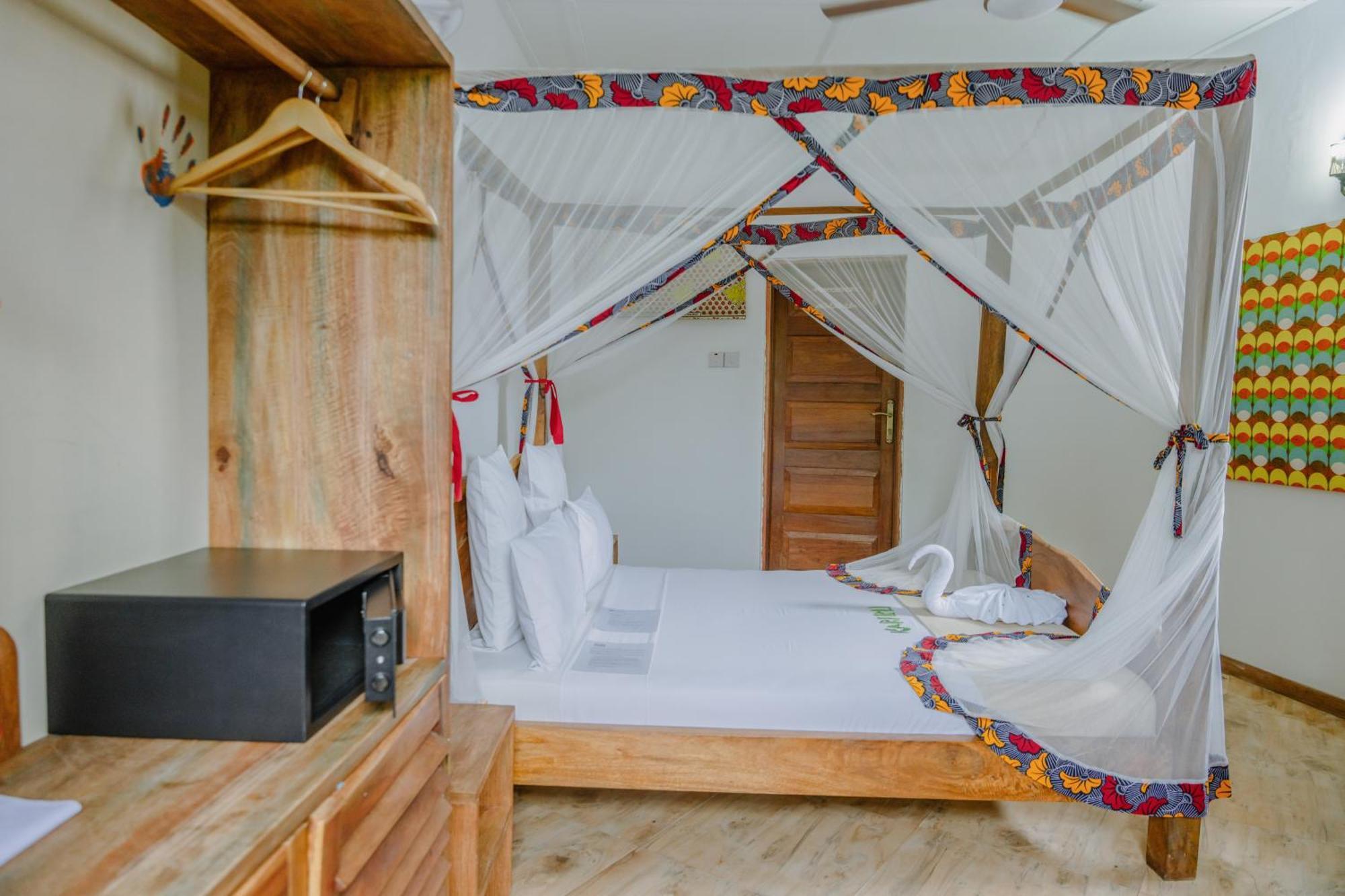 Shoki Shoki Hotel Stone Town Занзибар Экстерьер фото