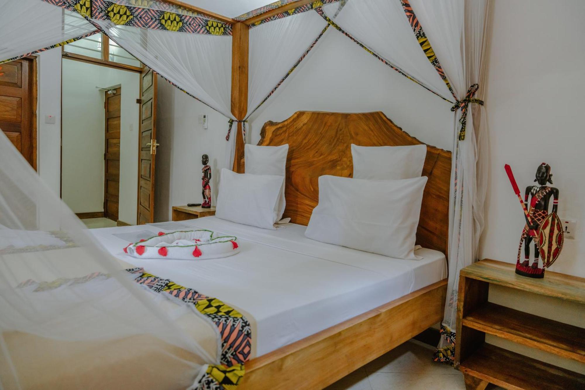 Shoki Shoki Hotel Stone Town Занзибар Экстерьер фото