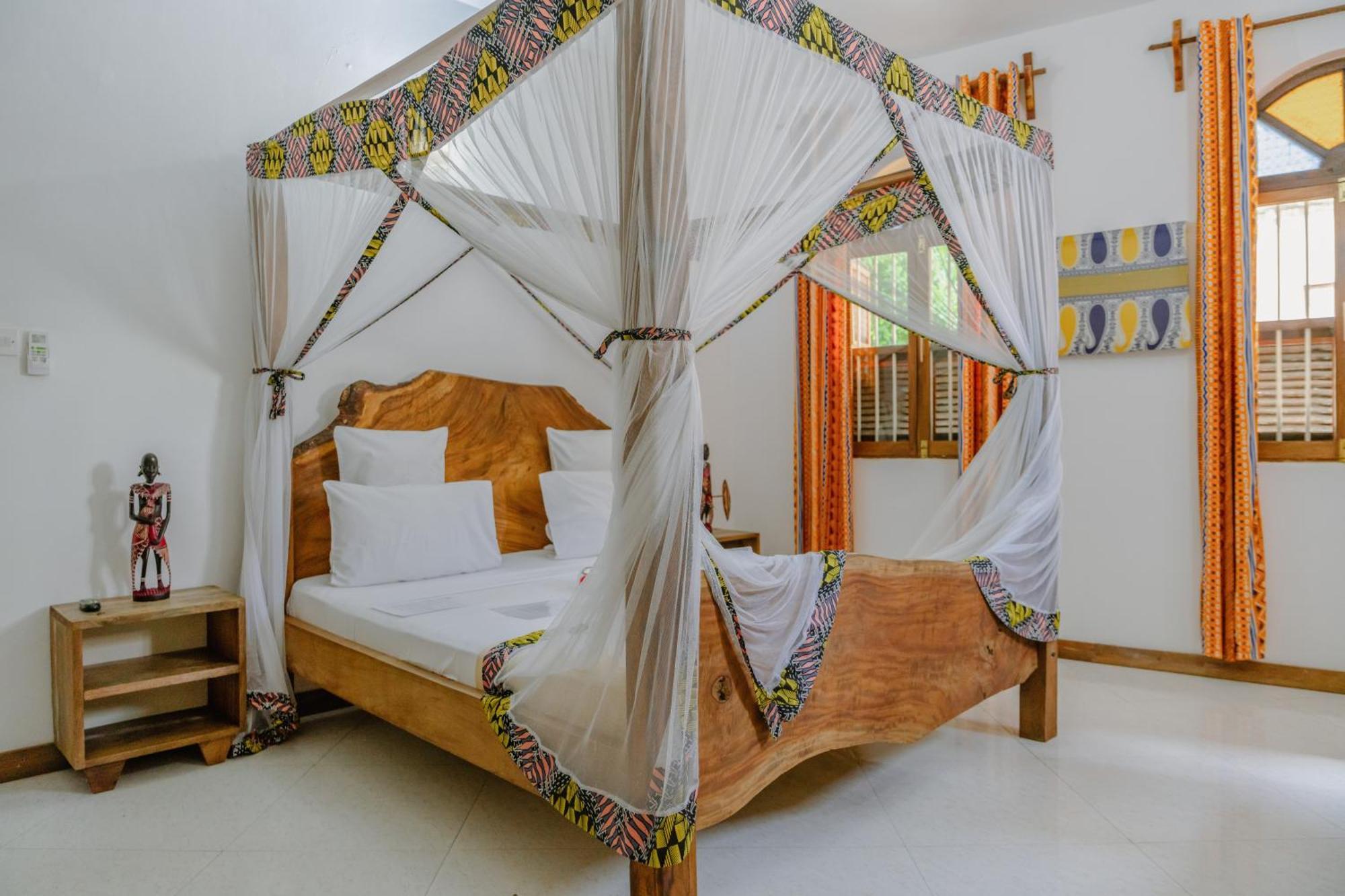 Shoki Shoki Hotel Stone Town Занзибар Экстерьер фото