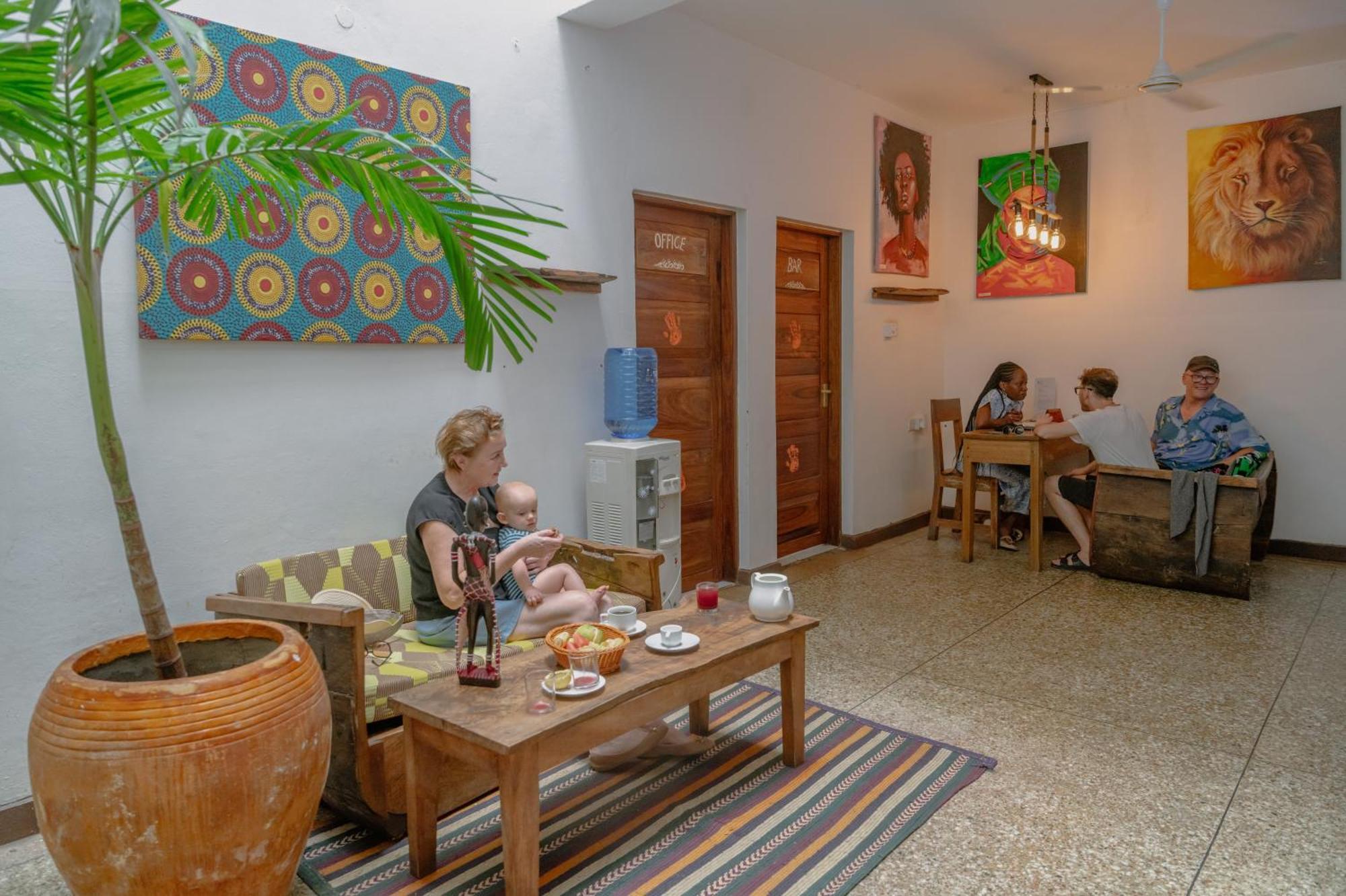 Shoki Shoki Hotel Stone Town Занзибар Экстерьер фото